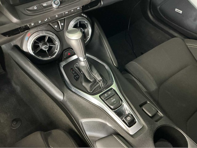Chevrolet camaro | 3.6 v6 335 pk | 2023 | sharkskin metallic | sportonderstel | hd achteruitrijcamera | btw auto - afbeelding 13 van  30