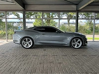 Chevrolet camaro | 3.6 v6 335 pk | 2023 | sharkskin metallic | sportonderstel | hd achteruitrijcamera | btw auto - afbeelding 2 van  30