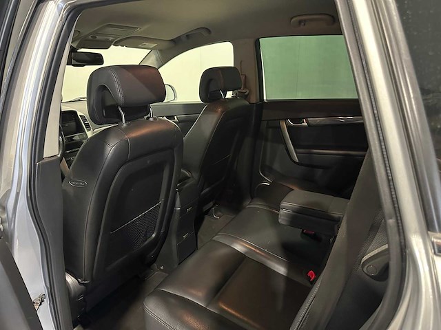 Chevrolet captiva 2.0 vcdi executive 7p 42-zg-xn - afbeelding 2 van  24