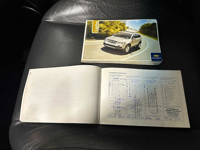 Chevrolet captiva 2.0 vcdi executive 7p 42-zg-xn - afbeelding 10 van  24