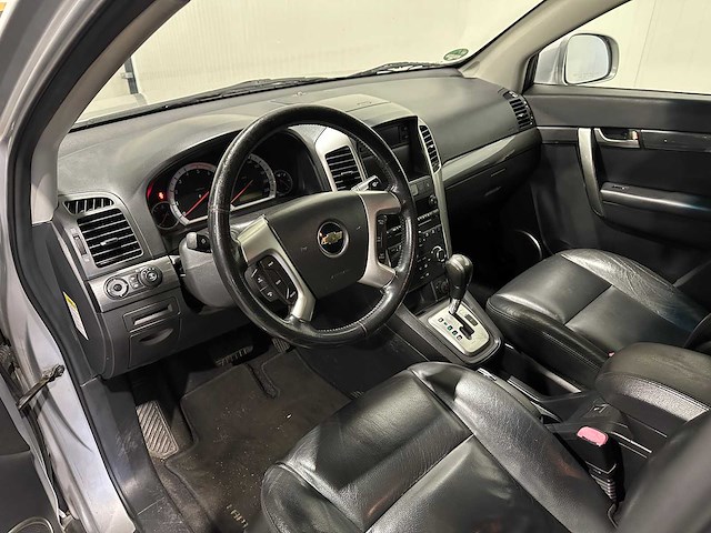 Chevrolet captiva 2.0 vcdi executive 7p 42-zg-xn - afbeelding 24 van  24