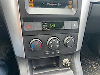 Chevrolet captiva 2.4i style 2wd, j-505-nl - afbeelding 2 van  3