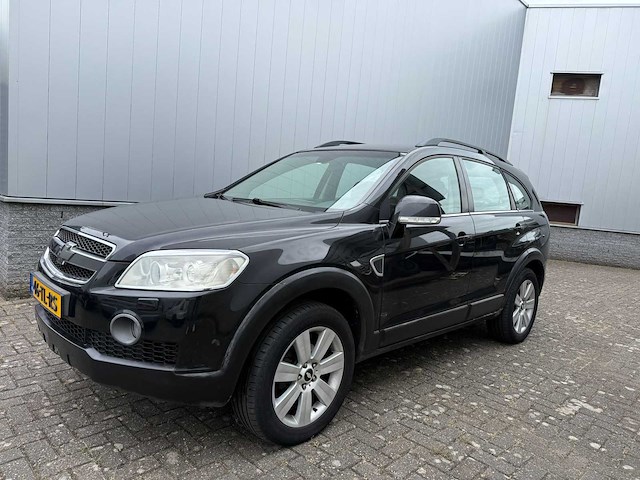 Chevrolet captiva 3.2i executive limited edition, 46-tl-rs - afbeelding 1 van  21