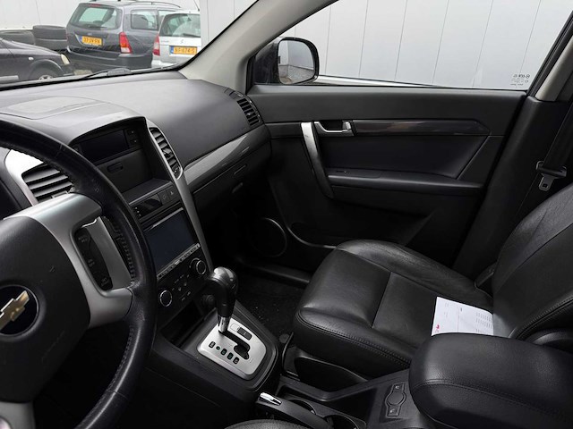 Chevrolet captiva 3.2i executive limited edition, 46-tl-rs - afbeelding 19 van  21