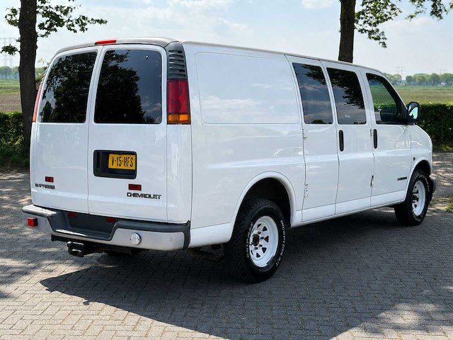 Chevrolet chevy van 2500 express 5.0 v8 v-15-hs - afbeelding 8 van  12