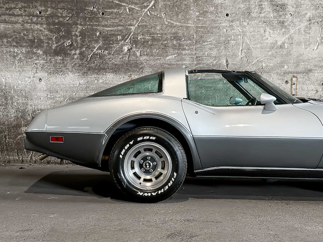 Chevrolet corvette 5.7 v8 convertible two-tone l-82 anniversary edition 1 yz 87 194pk 1978, 15-xxl-9 - afbeelding 11 van  76