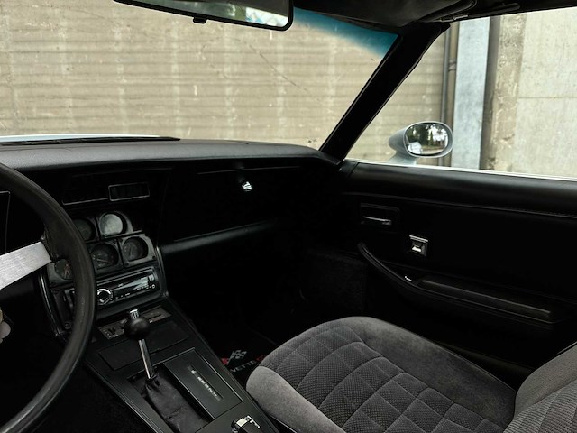 Chevrolet corvette 5.7 v8 convertible two-tone l-82 anniversary edition 1 yz 87 194pk 1978, 15-xxl-9 - afbeelding 39 van  76