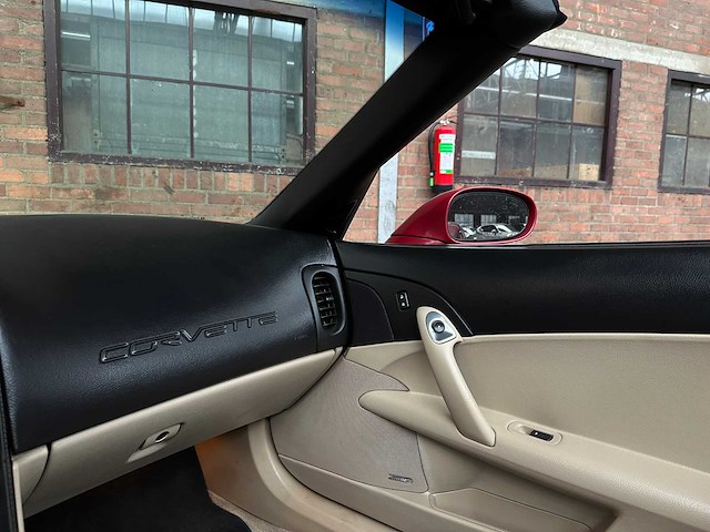 Chevrolet corvette 6.2 v8 376cu convertible 437pk 2008 youngtimer - afbeelding 32 van  40