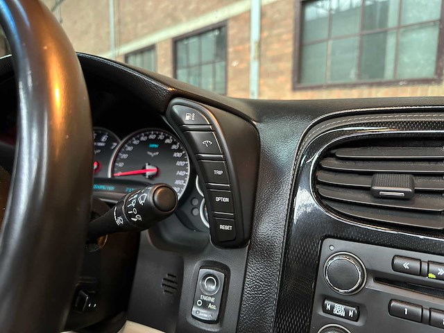 Chevrolet corvette 6.2 v8 376cu convertible 437pk 2008 youngtimer - afbeelding 21 van  40