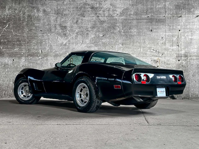 Chevrolet corvette sport coupe 2-door 5.7 v8 190pk 1981 - afbeelding 10 van  45