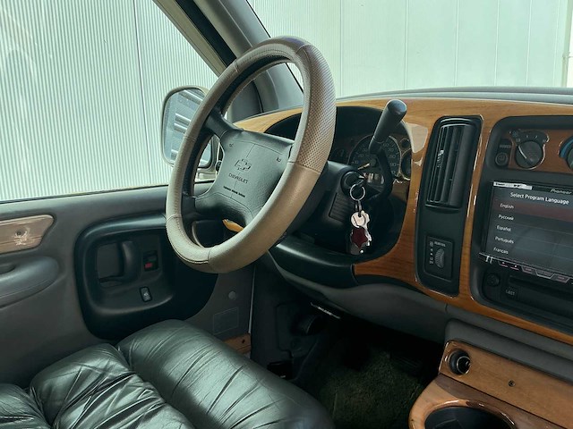 Chevrolet explorer camper - afbeelding 24 van  42