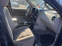 Chevrolet explorer suv bedrijfswagen - afbeelding 21 van  22