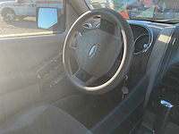 Chevrolet explorer suv bedrijfswagen - afbeelding 18 van  22