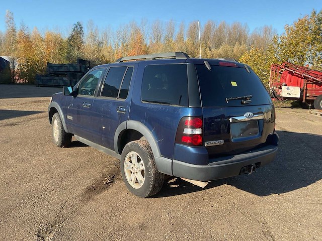 Chevrolet explorer suv bedrijfswagen - afbeelding 8 van  22