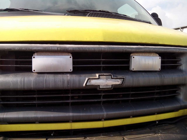 Chevrolet express van 2500 v8 6,5l turbo diesel - afbeelding 33 van  44