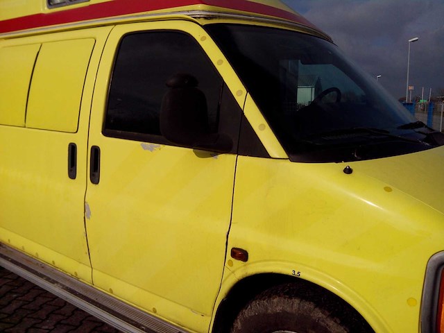 Chevrolet express van 2500 v8 6,5l turbo diesel - afbeelding 2 van  44