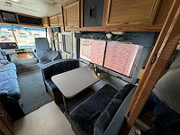 Chevrolet itasca sunrise winnebago kampeerauto 6.5 v8 intergraal camper vs-22-gh - afbeelding 6 van  39