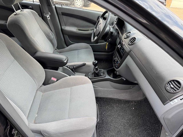 Chevrolet nubira station wagon 1.6-16v, 97-pbt-1 - afbeelding 7 van  25