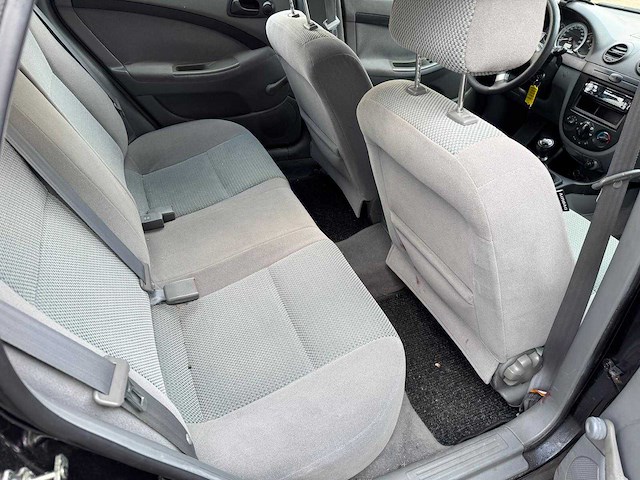 Chevrolet nubira station wagon 1.6-16v, 97-pbt-1 - afbeelding 24 van  25