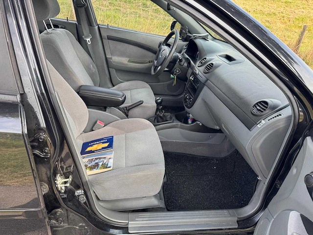 Chevrolet nubira station wagon 1.6-16v, 97-pbt-1 - afbeelding 12 van  16