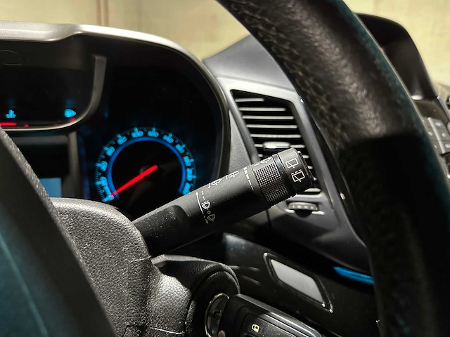 Chevrolet orlando 1.8 ltz 7-persoons 141pk 2011, 64-rfz-3 - afbeelding 16 van  38