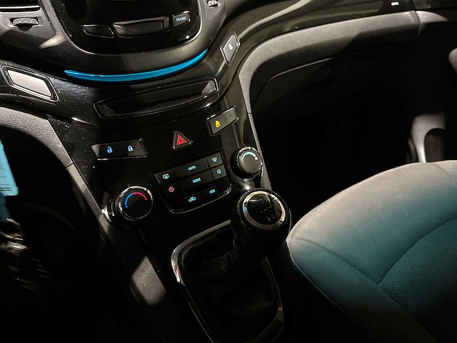 Chevrolet orlando 1.8 ltz 7-persoons 141pk 2011, 64-rfz-3 - afbeelding 18 van  38