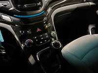 Chevrolet orlando 1.8 ltz 7-persoons 141pk 2011, 64-rfz-3 - afbeelding 18 van  38