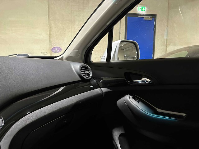 Chevrolet orlando 1.8 ltz 7-persoons 141pk 2011, 64-rfz-3 - afbeelding 20 van  38
