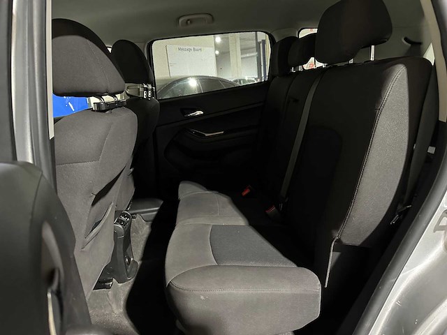 Chevrolet orlando 1.8 ltz 7-persoons 141pk 2011, 64-rfz-3 - afbeelding 25 van  38