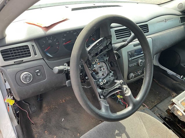 Chevrolet sedan impala personenauto - afbeelding 7 van  10