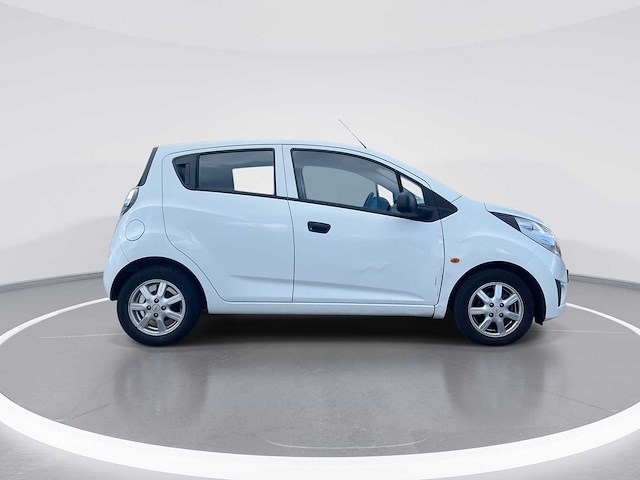 Chevrolet spark 1.0 16v ls 2010 | 71-ndz-6 - afbeelding 9 van  19