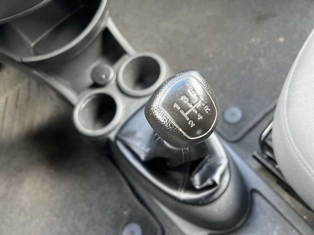 Chevrolet spark 1.0 16v ls 2010 | 71-ndz-6 - afbeelding 10 van  19