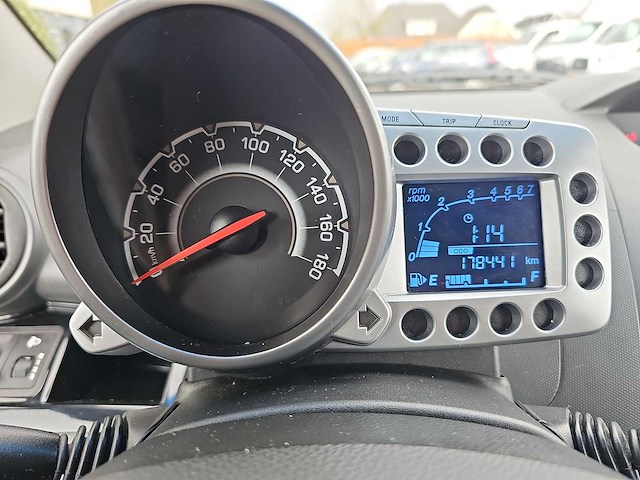 Chevrolet spark 1.0 16v ls 2010 | jb-561-s - afbeelding 1 van  14