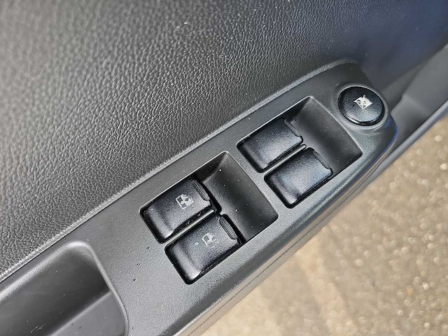 Chevrolet spark 1.0 16v ls 2010 | jb-561-s - afbeelding 4 van  21