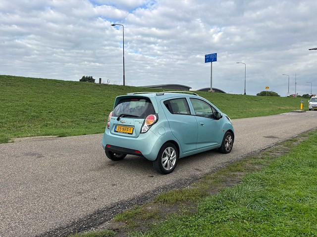 Chevrolet spark 1.0 16v ls bi-fuel | 35-nff-1 i - afbeelding 1 van  1