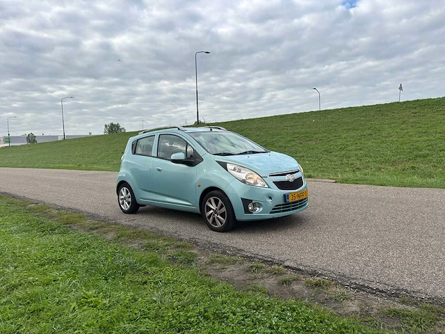 Chevrolet spark 1.0 16v ls bi-fuel | 35-nff-1 i - afbeelding 1 van  14