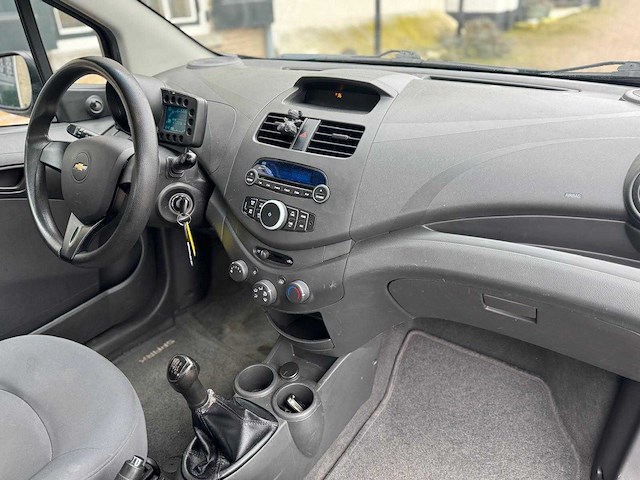 Chevrolet spark 1.0 16v ls bi-fuel 68-tzp-9 - afbeelding 10 van  13