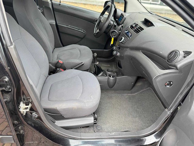 Chevrolet spark 1.0 16v ls bi-fuel 68-tzp-9 - afbeelding 11 van  13