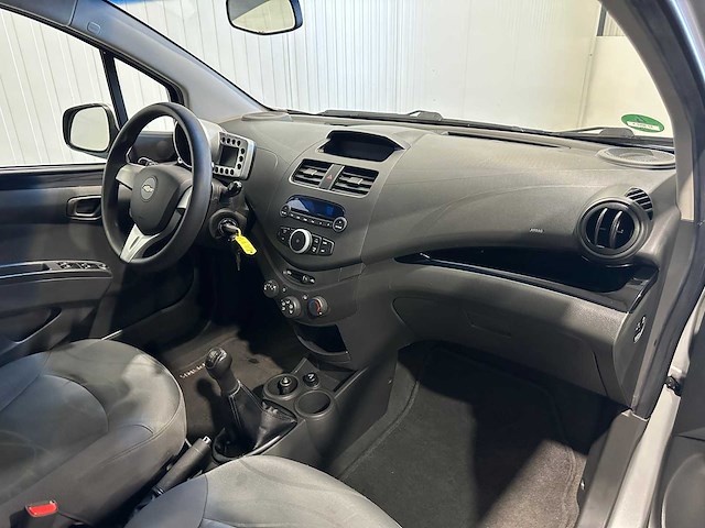 Chevrolet spark 1.0 16v ls bi-fuel lpg 37-nnz-4 - afbeelding 3 van  19