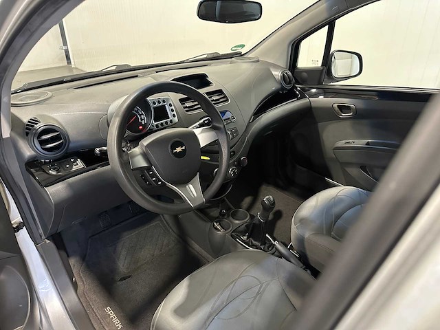 Chevrolet spark 1.0 16v ls bi-fuel lpg 37-nnz-4 - afbeelding 19 van  19