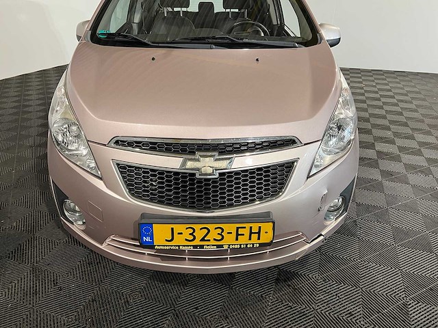 Chevrolet spark 1.2 16v lt, j-323-fh - afbeelding 11 van  19