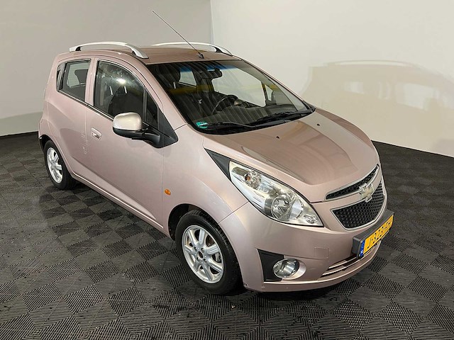 Chevrolet spark 1.2 16v lt, j-323-fh - afbeelding 17 van  19