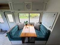 Chevrolet thor hurricane kampeerwagen 6.5 v8 intergraal camper p-687-zk - afbeelding 16 van  34