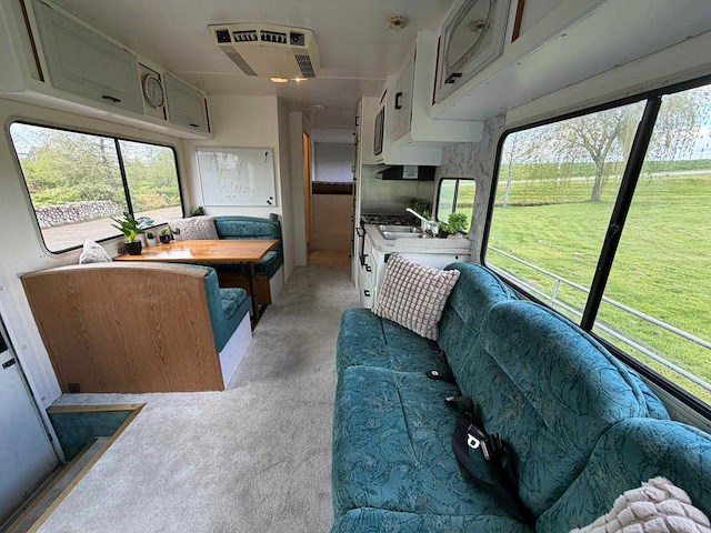 Chevrolet thor hurricane kampeerwagen 6.5 v8 intergraal camper p-687-zk - afbeelding 19 van  34