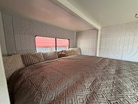 Chevrolet thor hurricane kampeerwagen 6.5 v8 intergraal camper p-687-zk - afbeelding 26 van  34