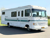 Chevrolet thor hurricane kampeerwagen 6.5 v8 intergraal camper p-687-zk - afbeelding 31 van  34
