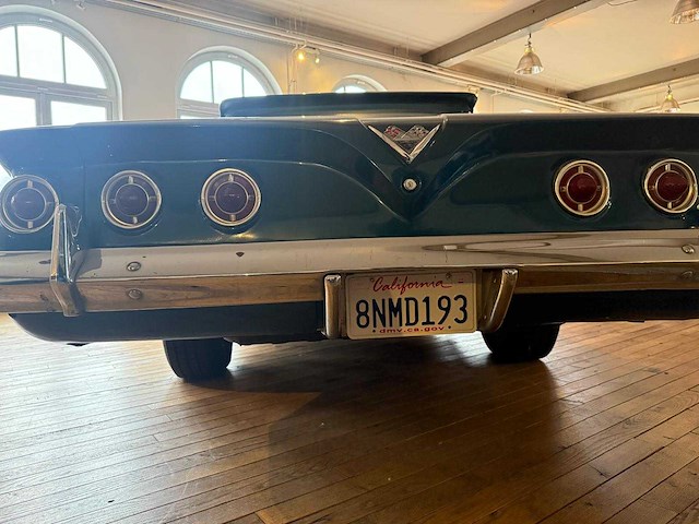 Chevrolet usa bel air 6.5l 400 v8 1961 coupe flattop - afbeelding 53 van  56