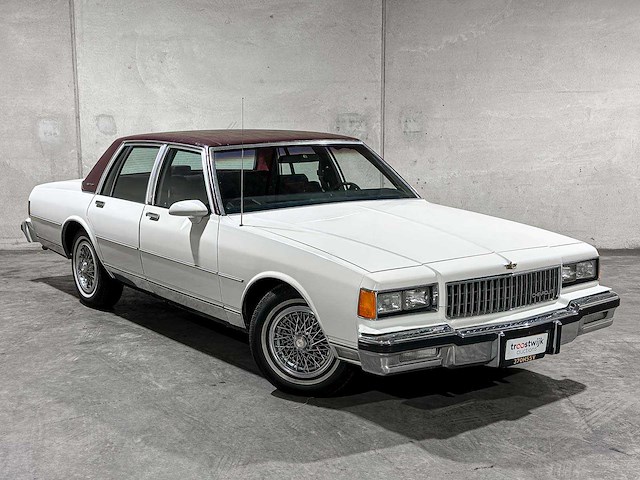 Chevrolet usa caprice 5.0 brougham 163pk 1986, 21-lzg-9 - afbeelding 3 van  41