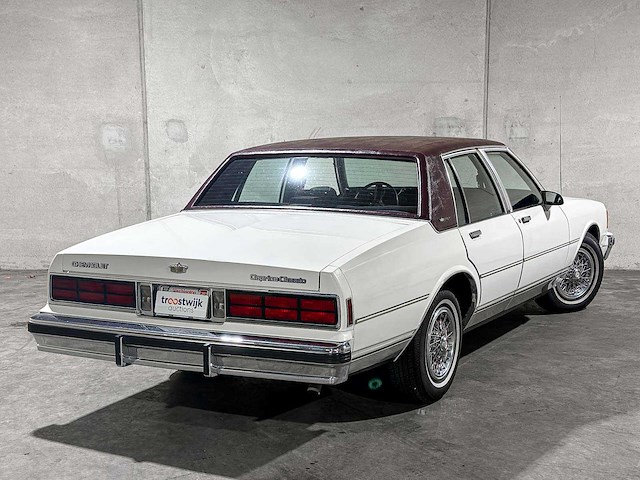 Chevrolet usa caprice 5.0 brougham 163pk 1986, 21-lzg-9 - afbeelding 7 van  41