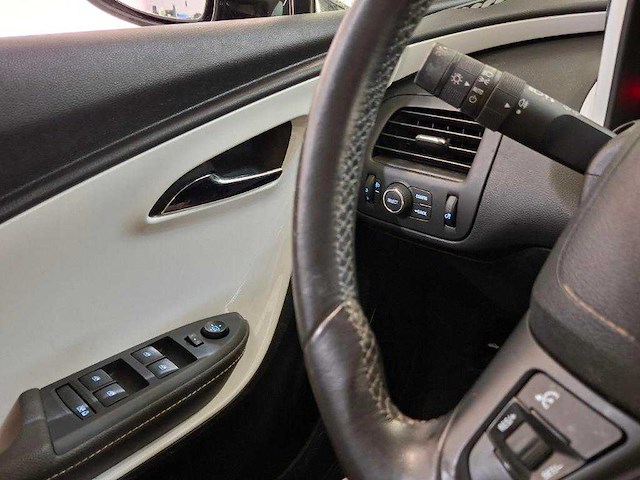 Chevrolet volt 1.4 ltz , 7-kxt-29 - afbeelding 19 van  20